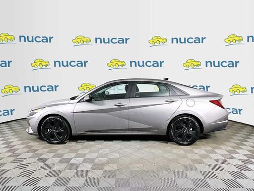 Fluid Metal 2023 Hyundai ELANTRA SEL