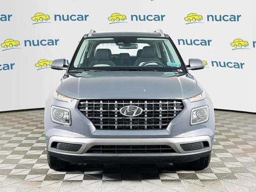 Ecotronic Gray 2026 Hyundai VENUE SEL