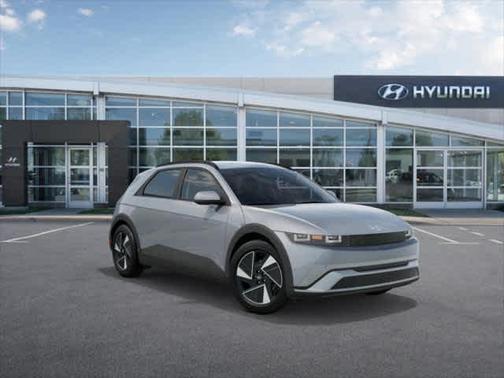 2025 Hyundai IONIQ 5 SE