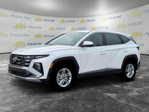 Serenity White Pearl 2026 Hyundai TUCSON SE
