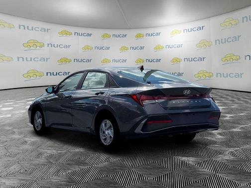 Ecotronic Gray 2026 Hyundai ELANTRA SE