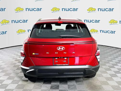 2024 Hyundai KONA SE