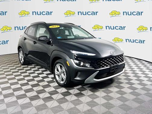Abyss Black Pearl 2023 Hyundai KONA SEL