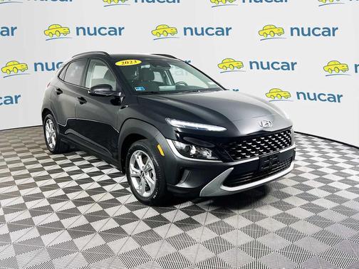 Abyss Black Pearl 2023 Hyundai KONA SEL
