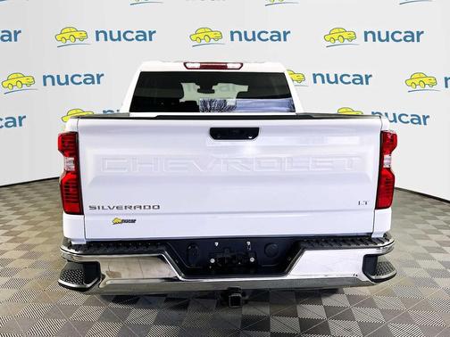 Summit White 2023 Chevrolet Silverado 1500 LT