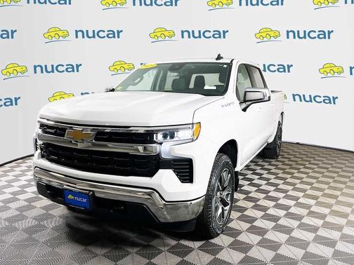 Summit White 2023 Chevrolet Silverado 1500 LT