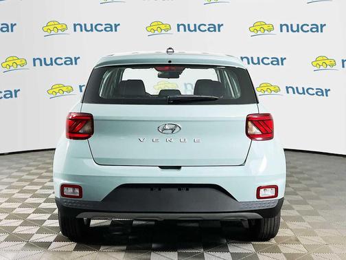 Mirage Green 2026 Hyundai VENUE SE