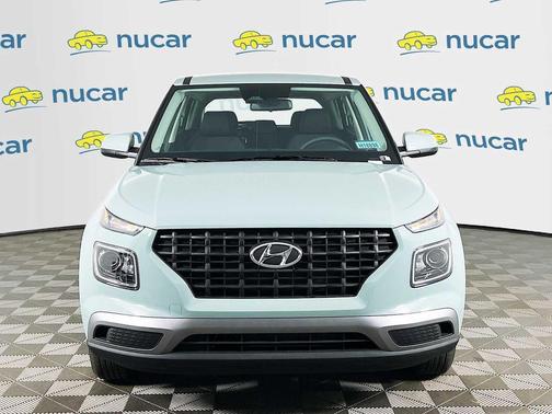 Mirage Green 2026 Hyundai VENUE SE