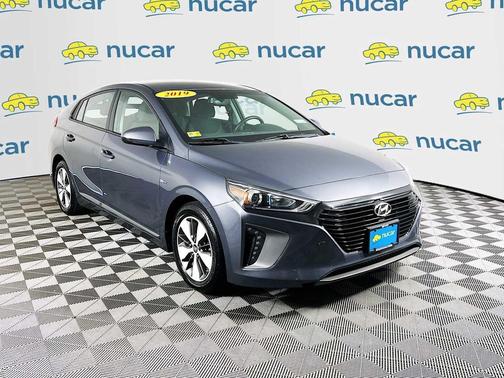 Summit Gray Pearl 2019 Hyundai IONIQ Plug-In Hybrid Base