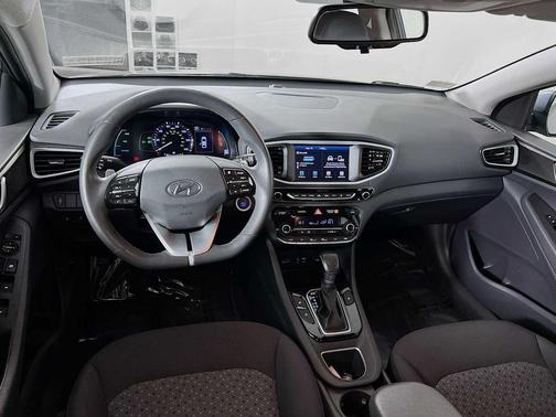 Summit Gray Pearl 2019 Hyundai IONIQ Plug-In Hybrid Base