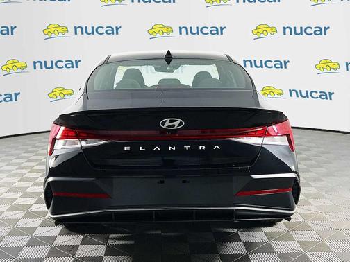 2026 Hyundai ELANTRA Sport