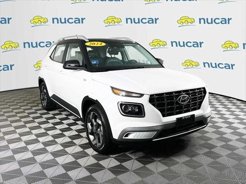 2024 Hyundai VENUE Limited