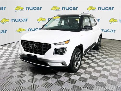 2024 Hyundai VENUE Limited