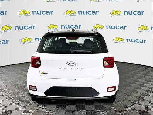 2024 Hyundai VENUE Limited
