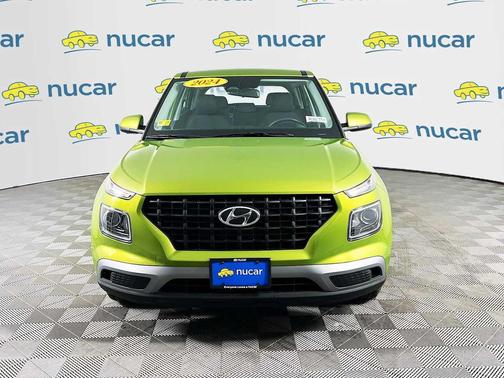 2024 Hyundai VENUE SE
