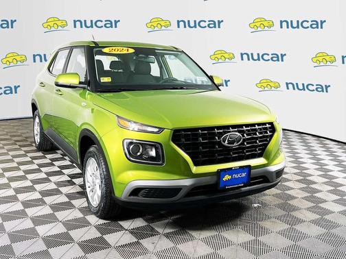 2024 Hyundai VENUE SE