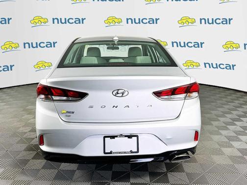 2019 Hyundai SONATA SE