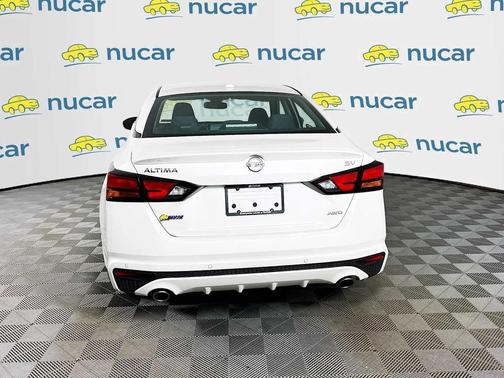 Pearl White Tricoat 2019 Nissan Altima 2.5 SV