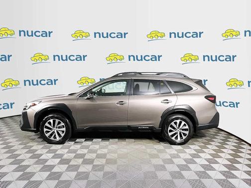 Brilliant Bronze Metallic 2023 Subaru Outback Premium