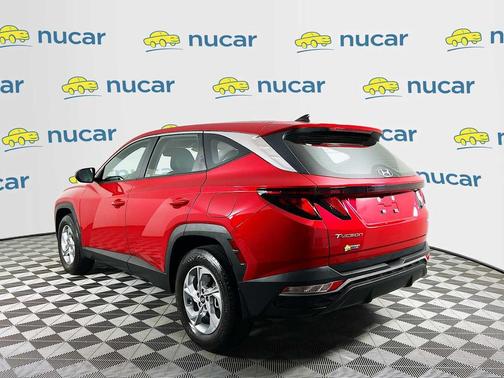 2023 Hyundai TUCSON SE
