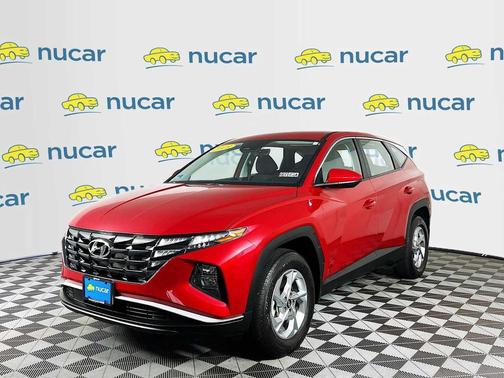 2023 Hyundai TUCSON SE