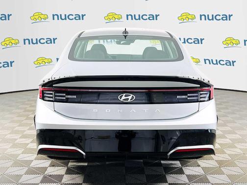 2026 Hyundai SONATA SEL