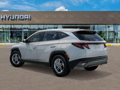 Serenity White Pearl 2026 Hyundai TUCSON SE