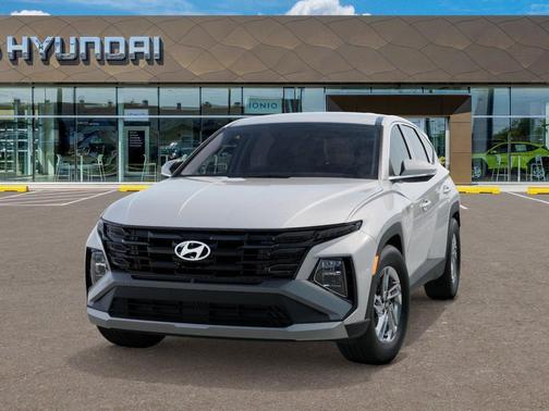 Serenity White Pearl 2026 Hyundai TUCSON SE
