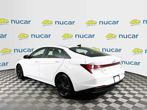 2023 Hyundai ELANTRA HEV Blue