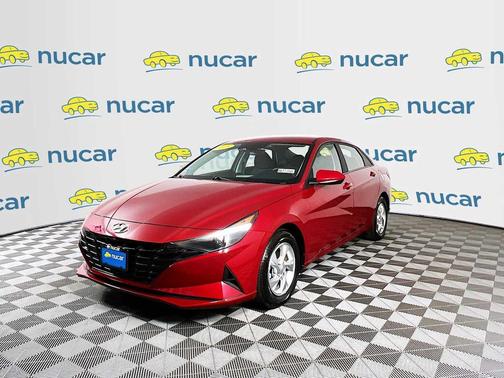 2023 Hyundai ELANTRA SE