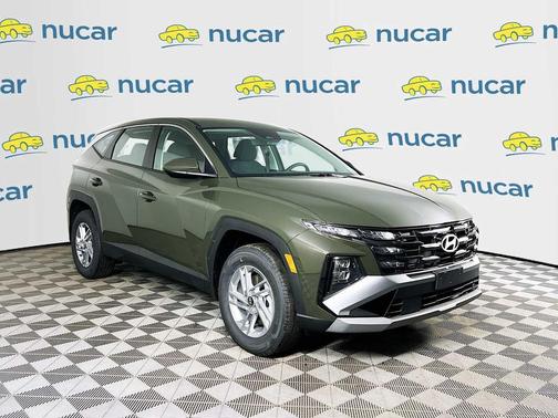 2026 Hyundai TUCSON SE