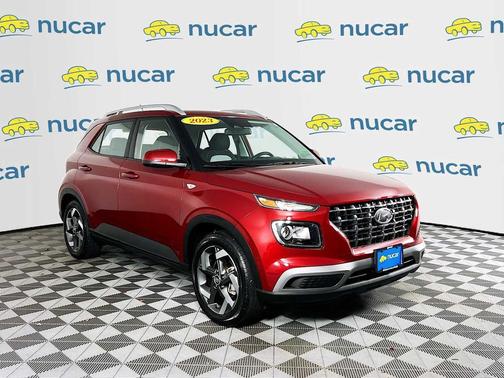 2023 Hyundai VENUE SEL