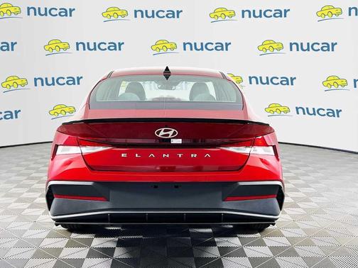 2025 Hyundai ELANTRA Sport