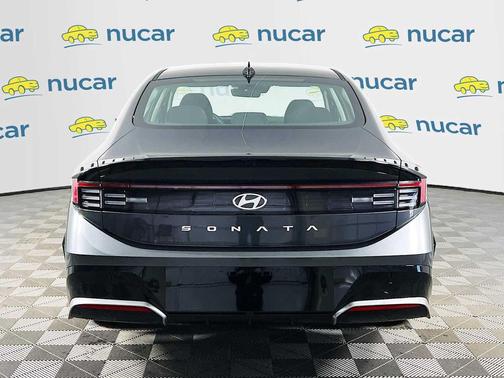 2026 Hyundai SONATA SEL