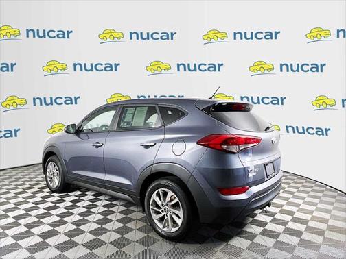2018 Hyundai TUCSON SE