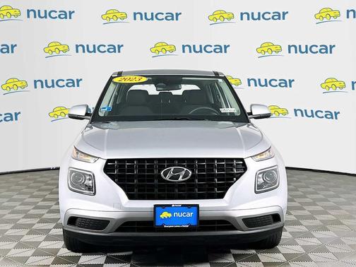 2023 Hyundai VENUE SE