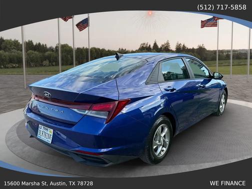 2021 Hyundai ELANTRA SE