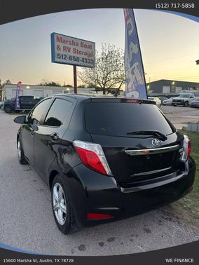 2014 Toyota Yaris LE