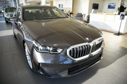 2024 BMW 530 xDrive