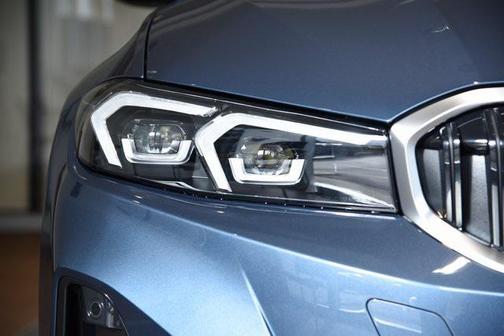 2026 BMW 330 xDrive NA