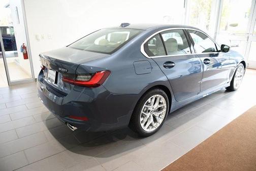 2026 BMW 330 xDrive NA