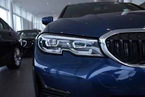 2021 BMW 330e Base