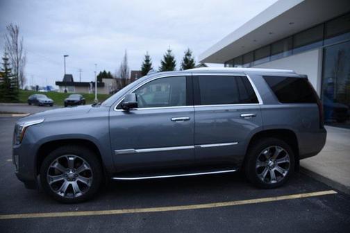 2019 Cadillac Escalade Base