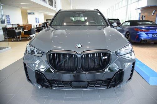 2024 BMW X5 M60i