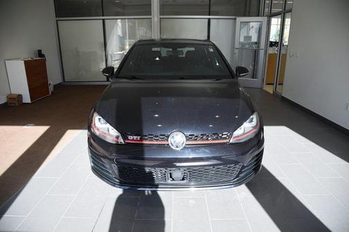 2017 Volkswagen Golf GTI 2.0T Autobahn 4-Door