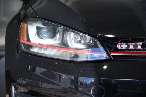 2017 Volkswagen Golf GTI 2.0T Autobahn 4-Door