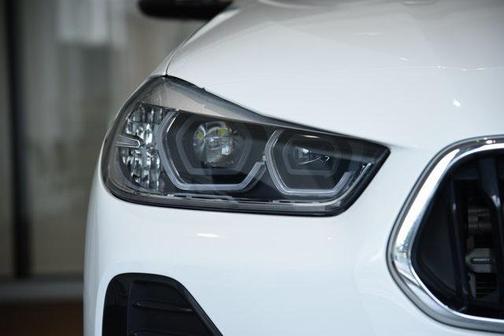 2022 BMW X2 xDrive28i
