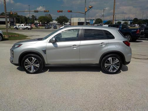 2024 Mitsubishi Outlander Sport 2.0 ES