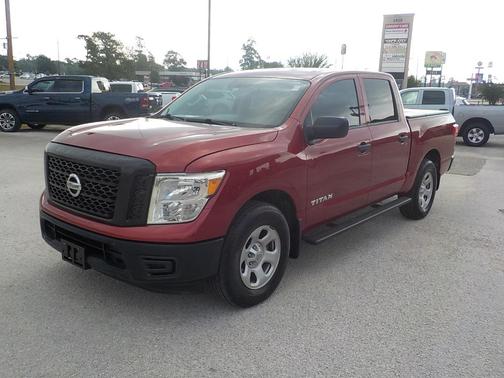 2017 Nissan Titan S