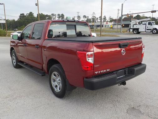 2017 Nissan Titan S